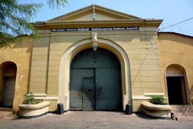 Contraband seized during sudden search at Welikada Prison