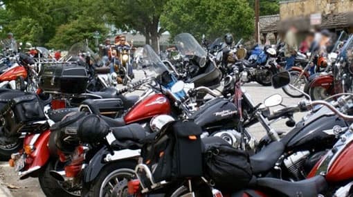 Police raids buying and selling operation of stolen motorcycles