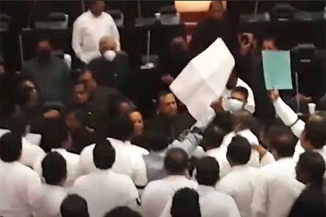 Committee of senior MPs to look into tense situation in Parliament