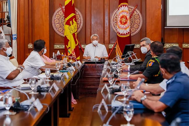 Expedite COVID vaccine import & inoculation drive, President directs officials