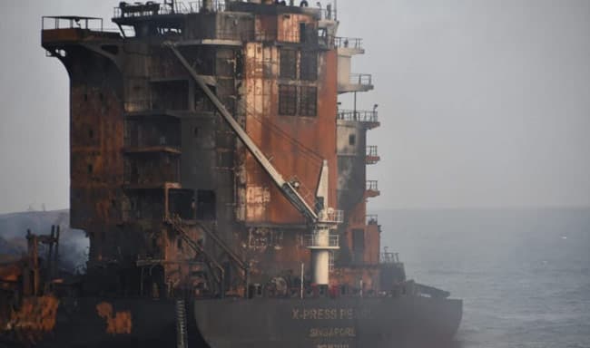 President advises to tow ‘X-Press Pearl’ into deeper seas