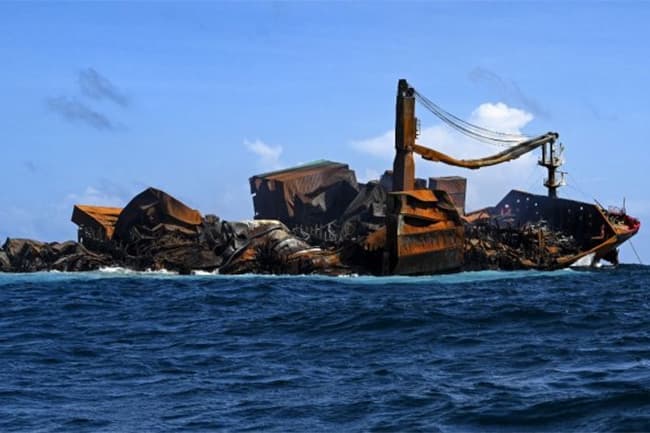 Port employees’ union calls for PCoI to probe X-Press Pearl fire