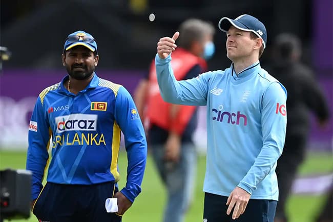 England opt to bowl against Sri Lanka in third ODI
