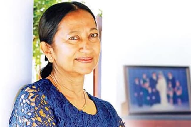 Veteran actress Hyacinth Wijeratne dies in road accident