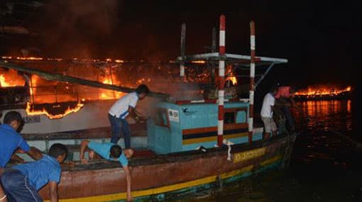 Coast Guard assists to douse fire onboard two whale watching boats
