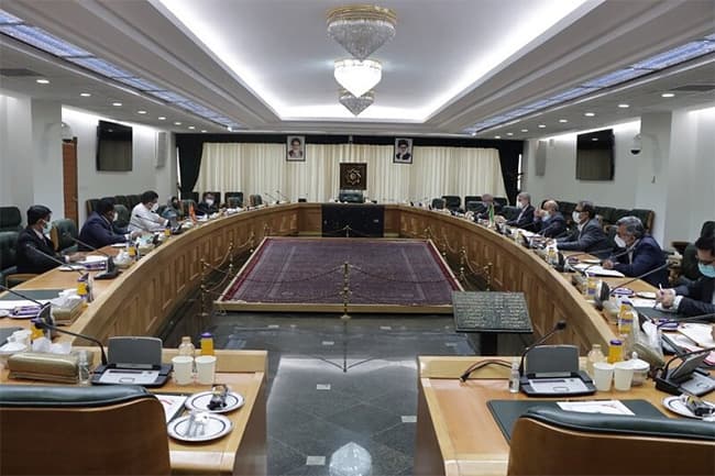 Iran offers support to expand trade ties with Sri Lanka