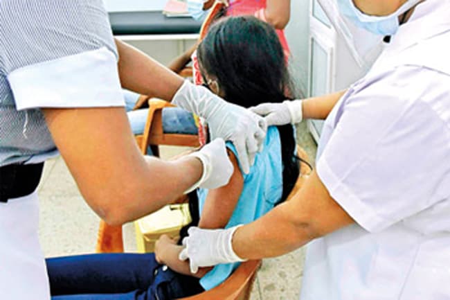 Children with co-morbidities vaccinated in 5 districts today