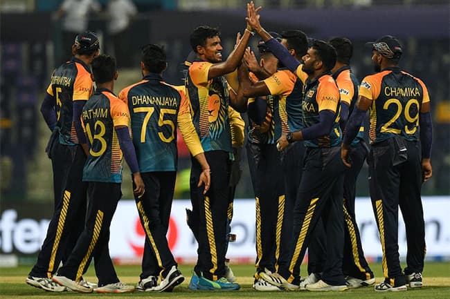 Sri Lanka through to Super 12 after thumping win over Ireland