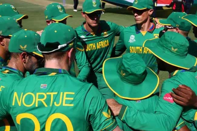 T20 WC: South Africa invites Sri Lanka to bat first