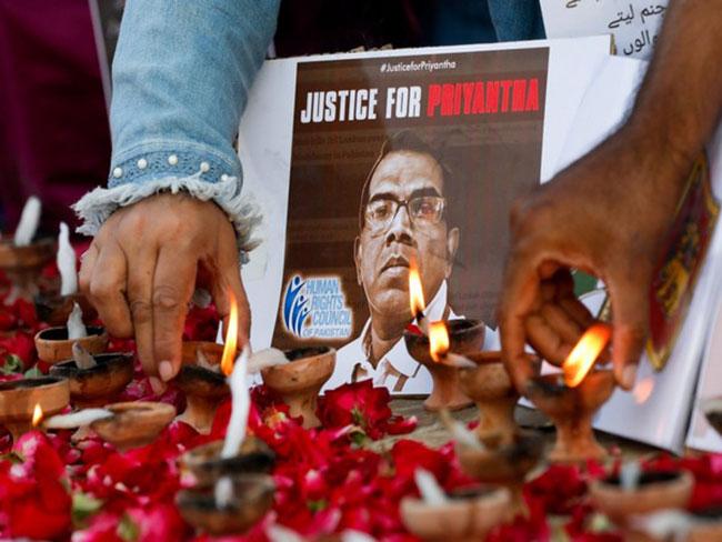Remains of Priyantha Kumara arrive in Sri Lanka from Pakistan