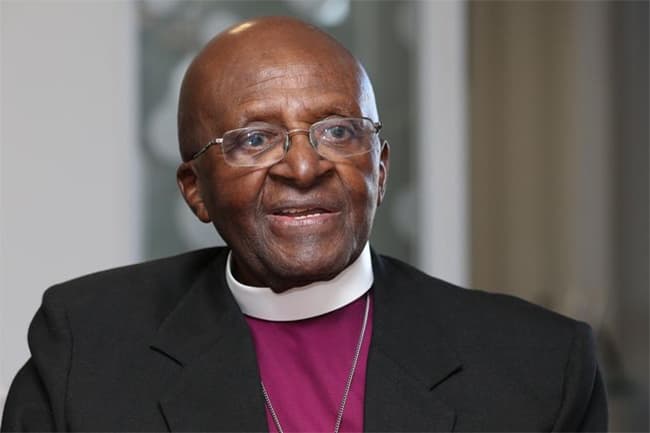Archbishop Desmond Tutu: South African anti-apartheid campaigner dies