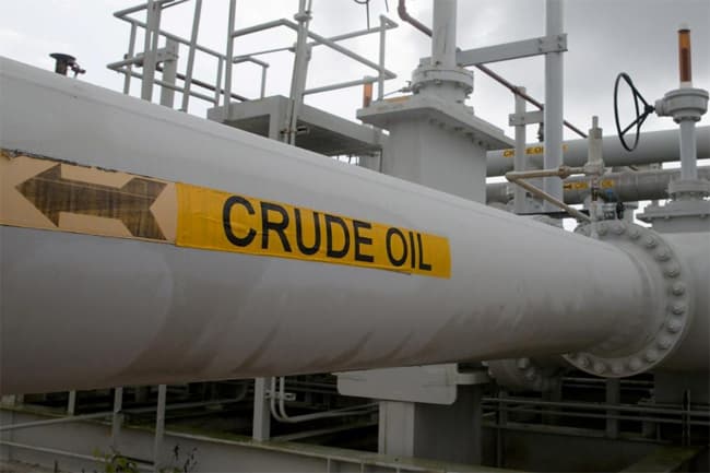 Crude oil hits $100 for first time since 2014 after Putin announces military action