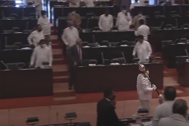 Parliament adjourned; party leaders’ meeting gets underway