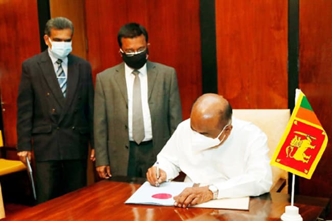 Speaker endorses certificate on Surcharge Tax Bill