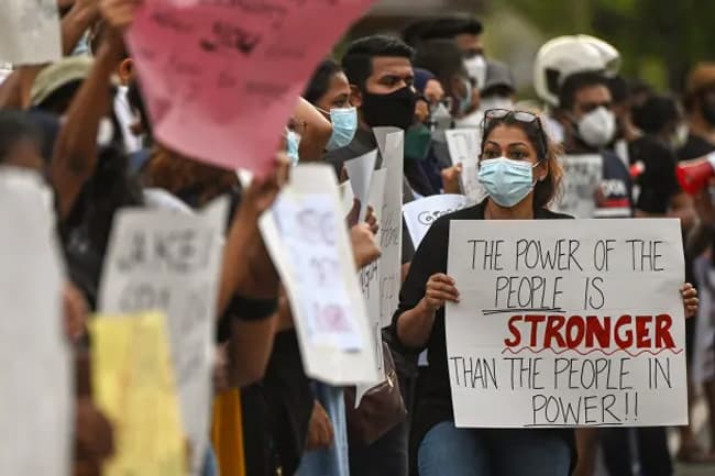 UN experts urge SL govt to engage in constructive, open dialogue with people