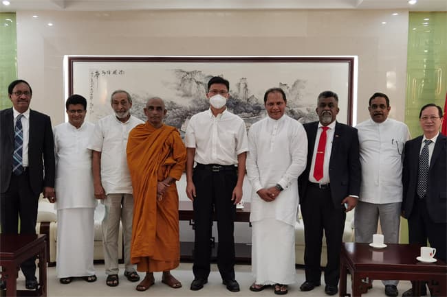 Seven independent MPs call on Chinese ambassador