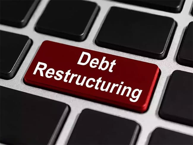 Complex web of creditors, politics threatens Sri Lanka restructuring - report