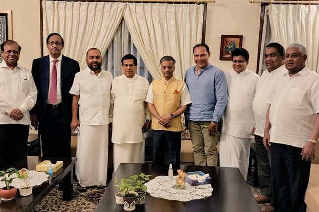 Independent MPs call on Indian envoy; discuss country’s current situation