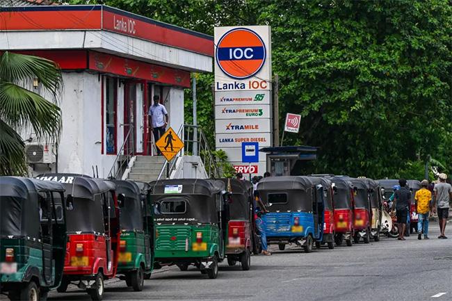 Lanka IOC also decides to increase fuel prices