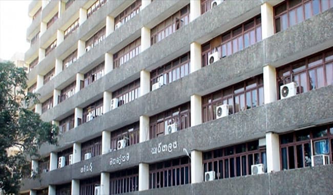 Labour Department’s offices closed on Fridays