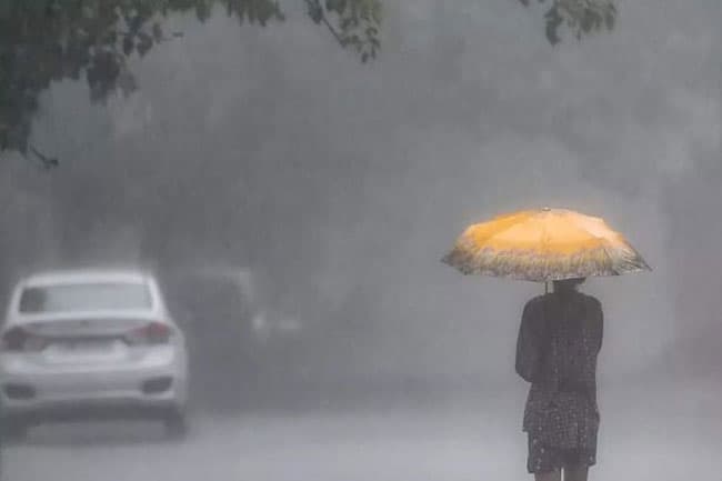 Showers expected in several provinces and districts