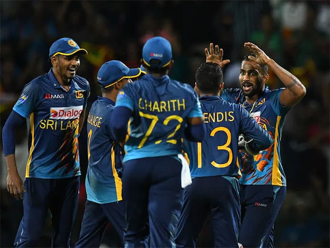 Sri Lanka beat Australia in thriller to level series 1-1