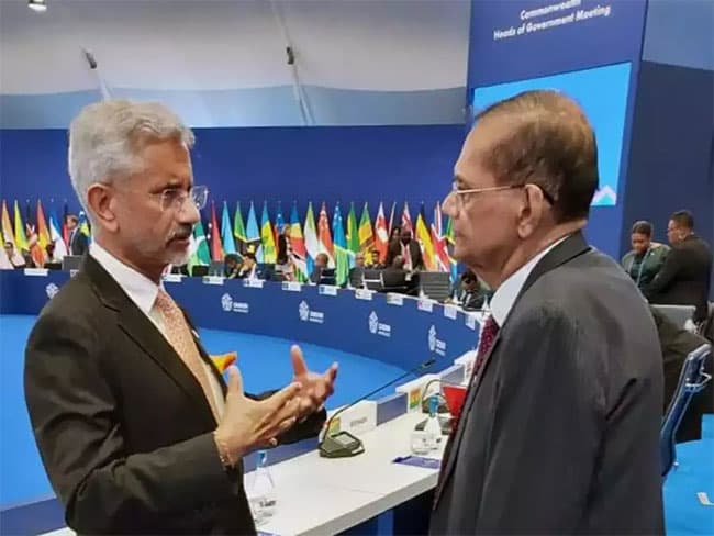 Jaishankar meets GL Peiris in Rwanda; discusses India’s support for economic recovery