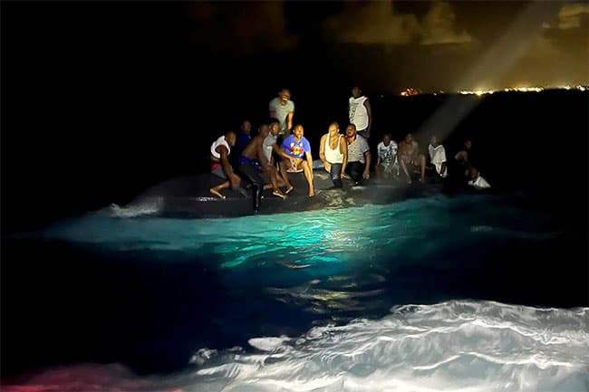17 killed as boat carrying Haitian migrants sinks off Bahamas