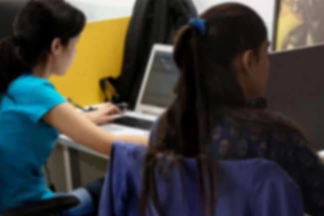Govt to amend legal provisions to allow women to work after 6pm