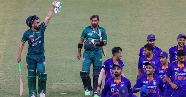 Asia Cup: Pakistan win thriller against India in Super 4 clash