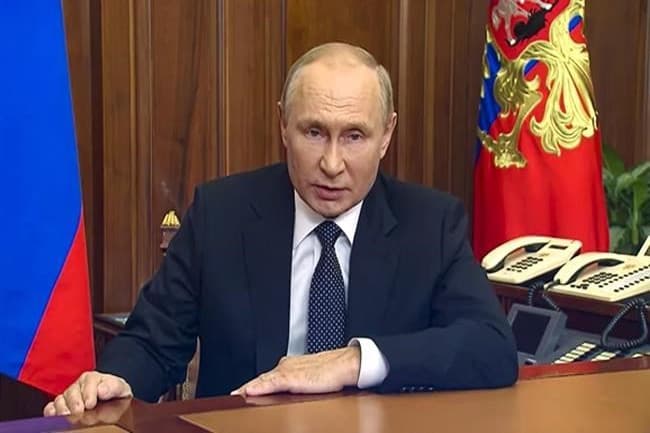 Putin announces partial mobilization for Russians, threatens enemies