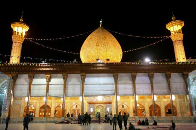 Islamic State claims Iran shrine attack, Iran vows response