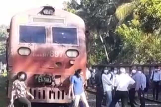 Technical fault in train on coastal line