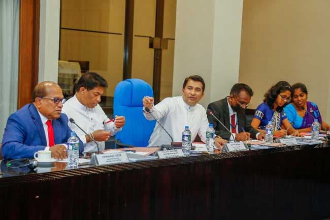 Sports Min. calls for report on exclusion of Chamika from national team
