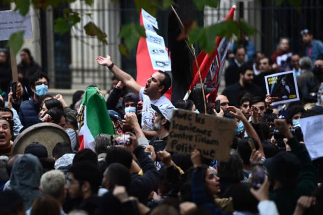 Dozens of Iran protesters risk death penalty: Rights group
