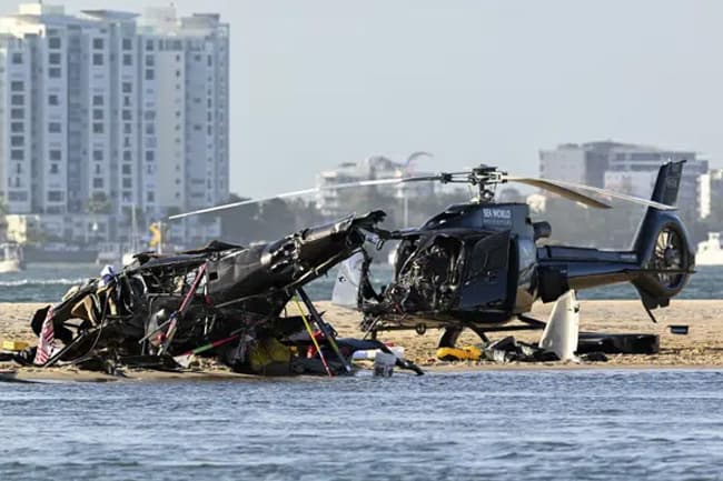 Helicopters collide over Australian beach, 4 passengers dead