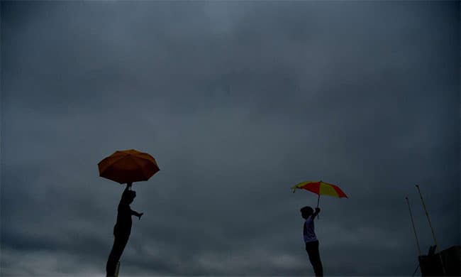 Showers expected in several provinces and districts