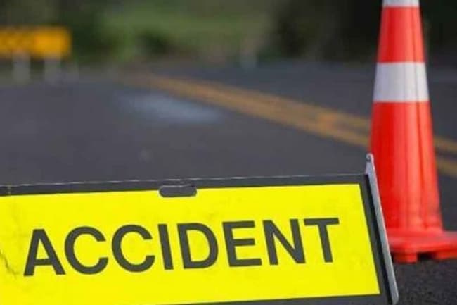 13-year-old girl dead, mother injured in motor accident