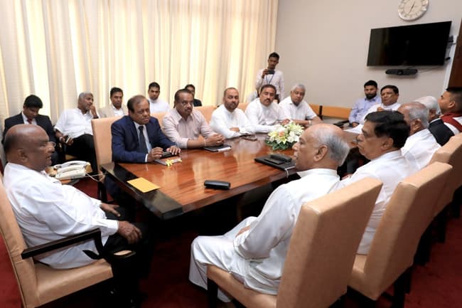 Leaders of govt political parties urge Speaker to act constitutionally