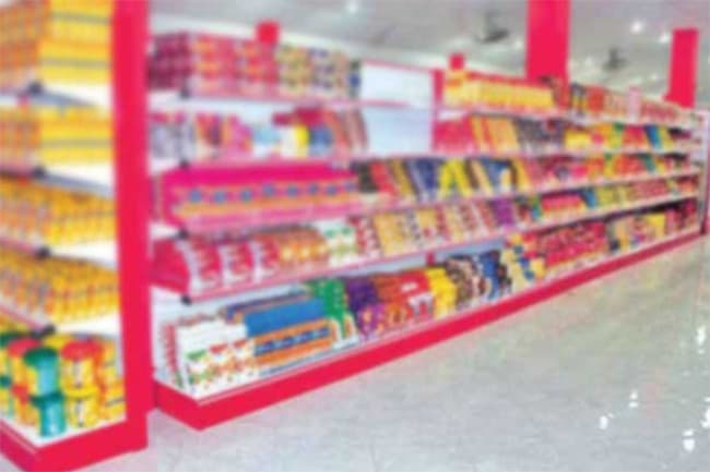Sathosa slashes prices of several essential food items