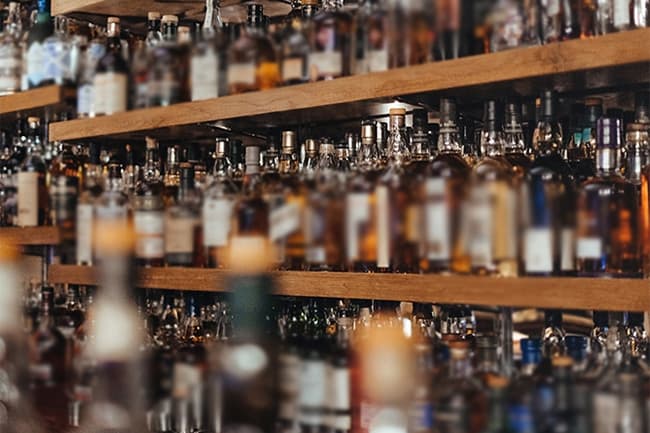 Liquor shops to remain open tomorrow despite public holiday