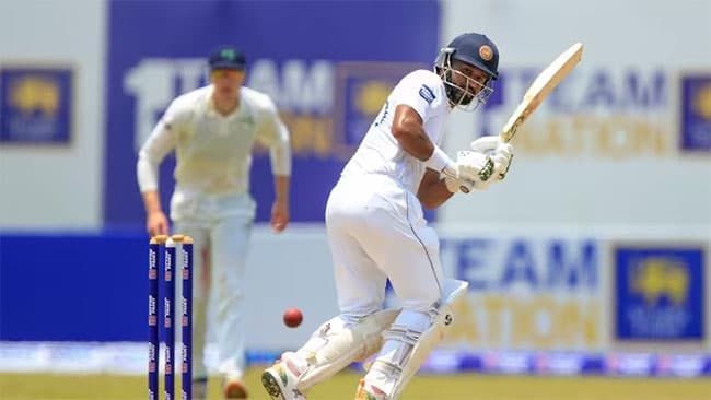 Sri Lanka declare on 591-6 against Ireland