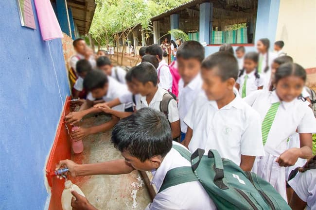 Health Ministry’s guidelines for keeping schoolchildren safe during extreme temperatures