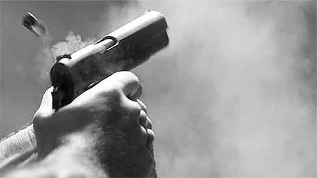 Two persons injured in shooting at Minuwangoda