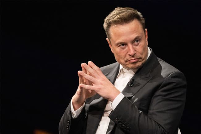 xAI: Elon Musk announces new AI company to challenge tech giants