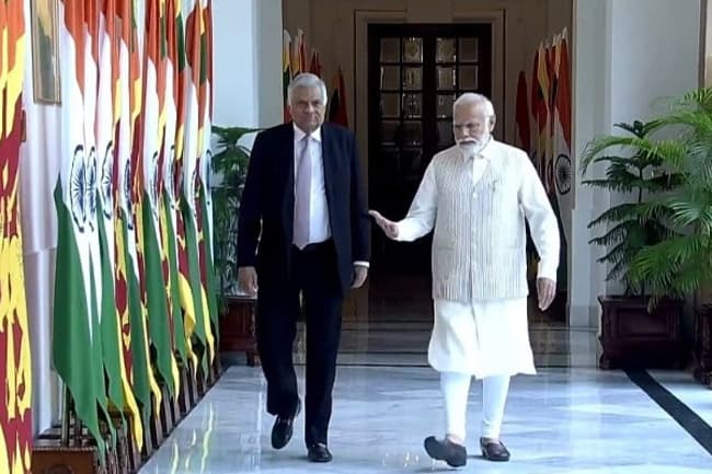 President Ranil meets with Indian PM Modi