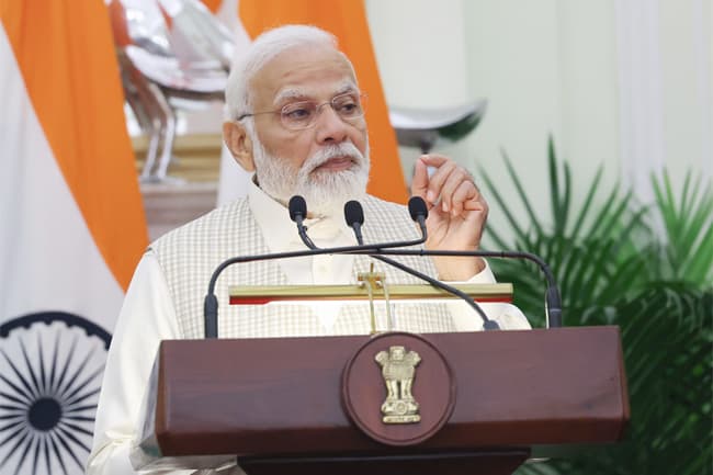 Indian PM urges SL President to ensure “life of dignity and respect” for Tamils