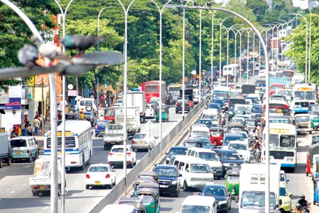 Authorities mull streamlining mechanism to measure vehicle emissions