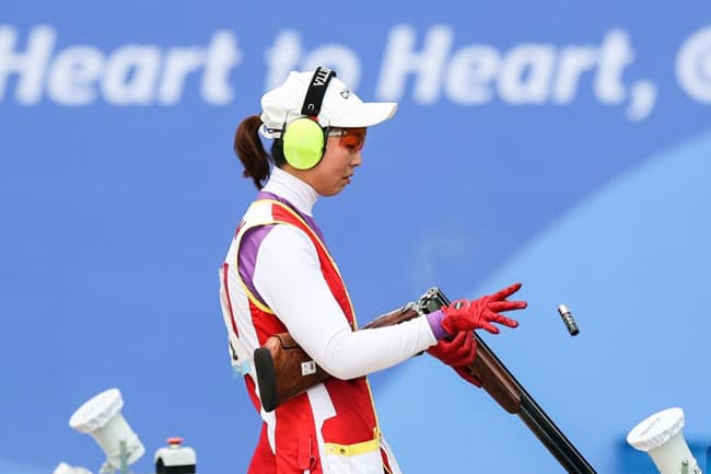 Chinese shooters break world record in women’s trap team event at Hangzhou Asian Games