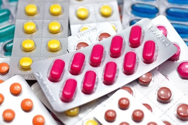 Govt halts emergency purchases of medicine